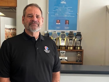 Staff member Robert Noullet from ID_353090527458