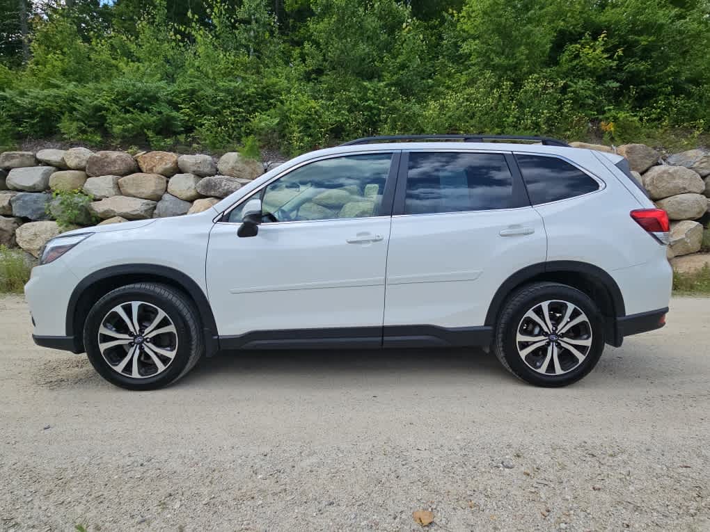 2021 Subaru Forester Limited photo 2