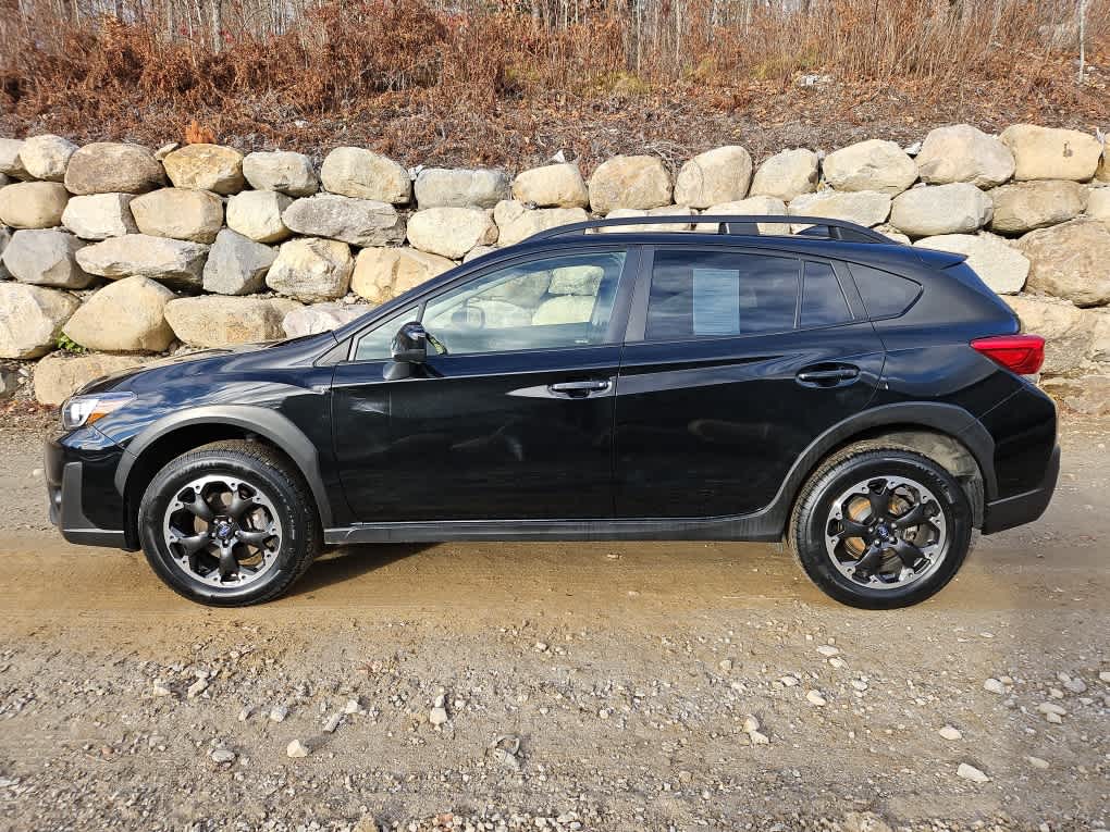 2023 Subaru Crosstrek Premium photo 2