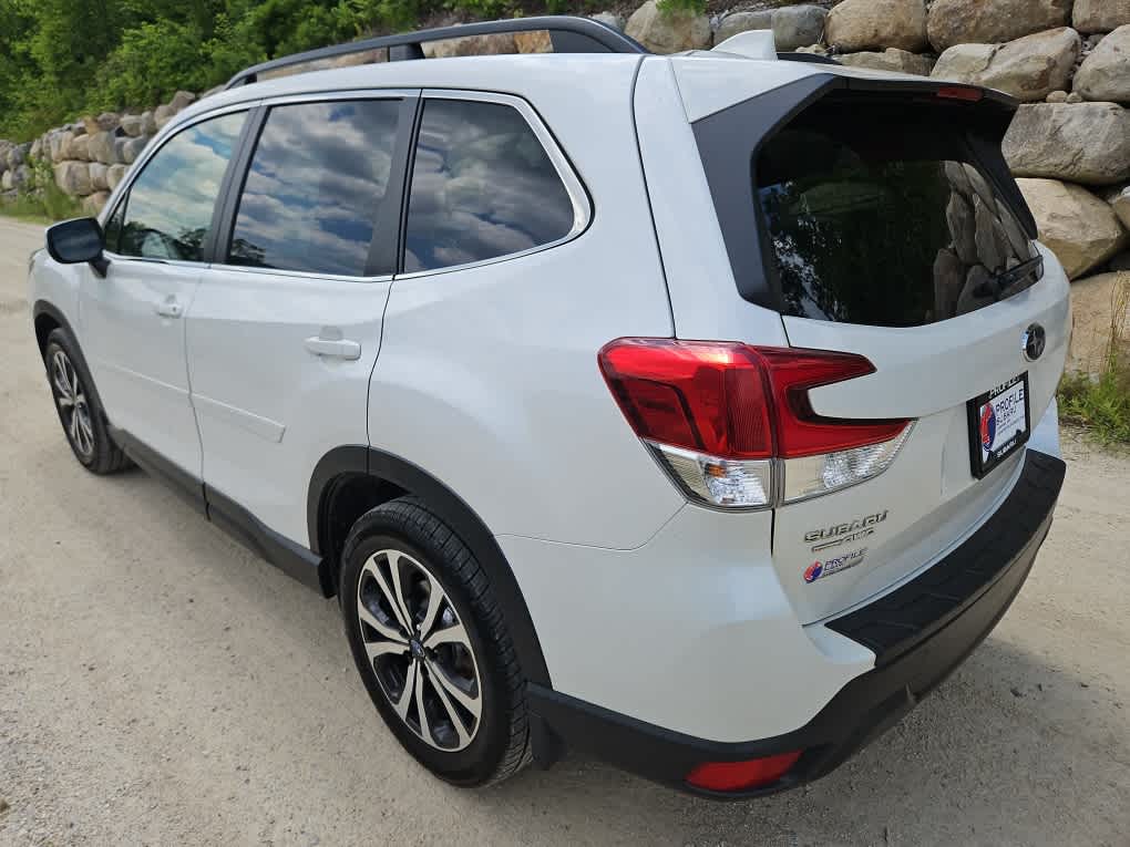 2021 Subaru Forester Limited photo 3