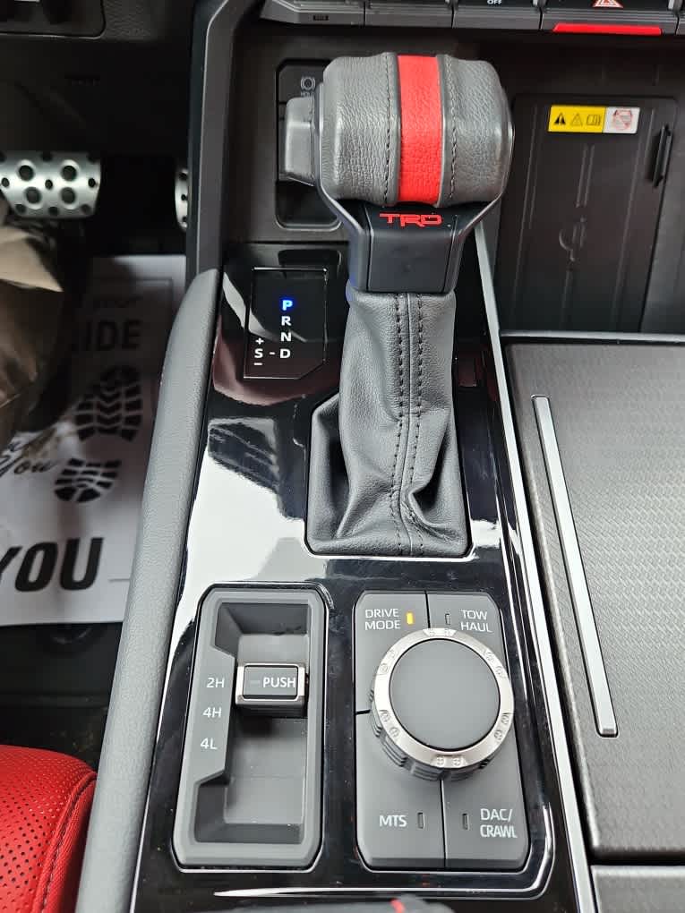 2023 Toyota Sequoia TRD Pro - Photo 33