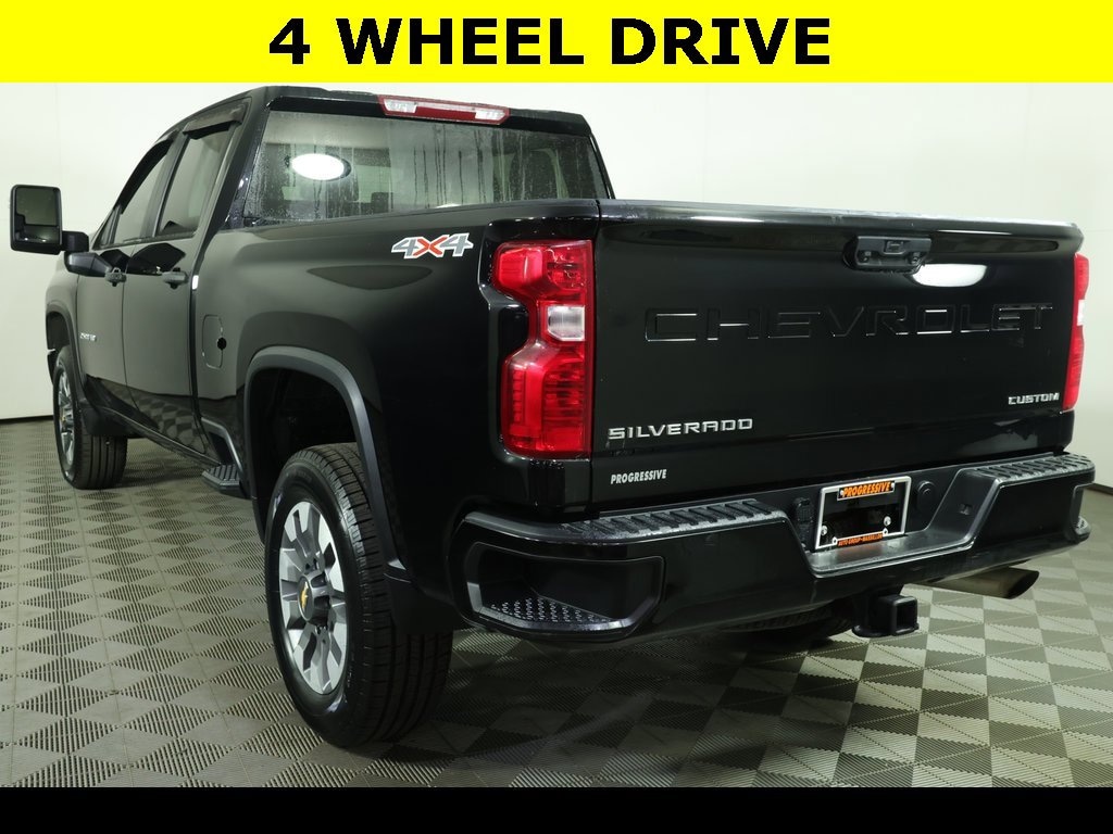 Used 2022 Chevrolet Silverado 2500 HD Custom Truck
