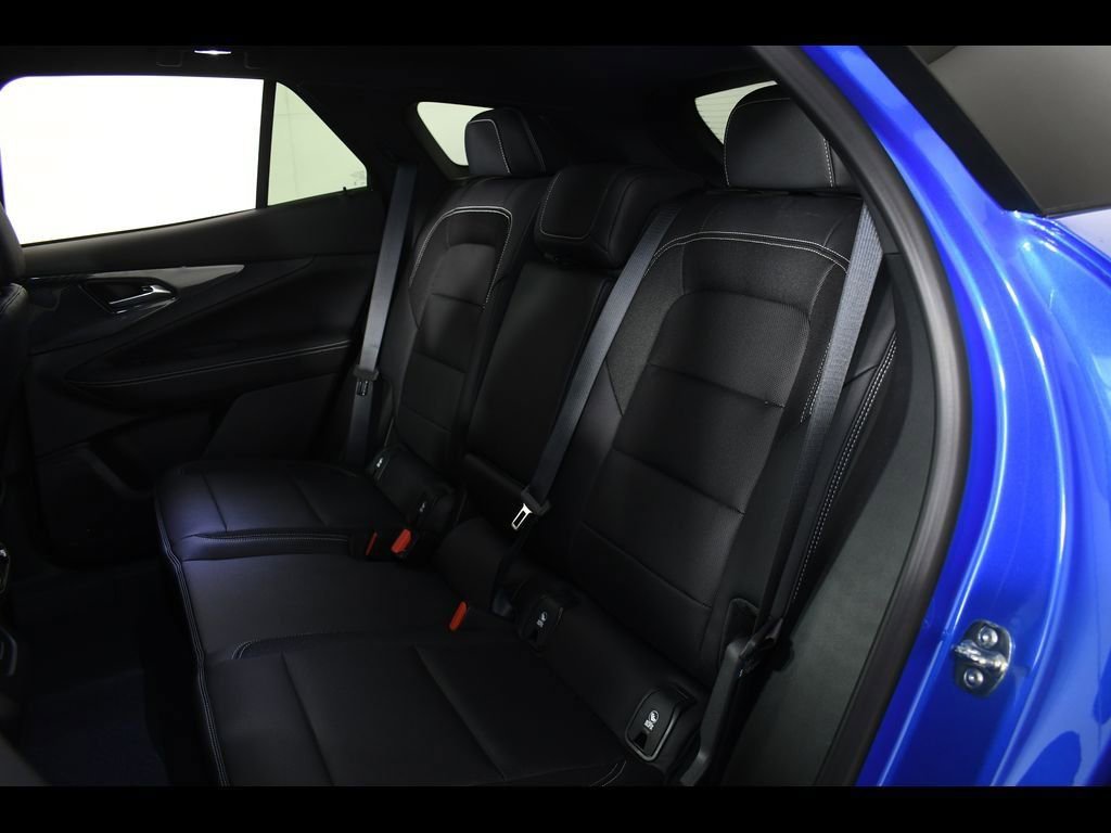 2025 Chevrolet Blazer EV LT - Photo 17