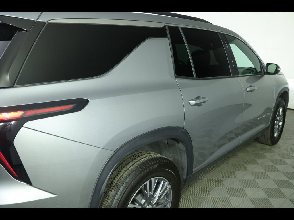 2025 Chevrolet Traverse LT - Photo 19