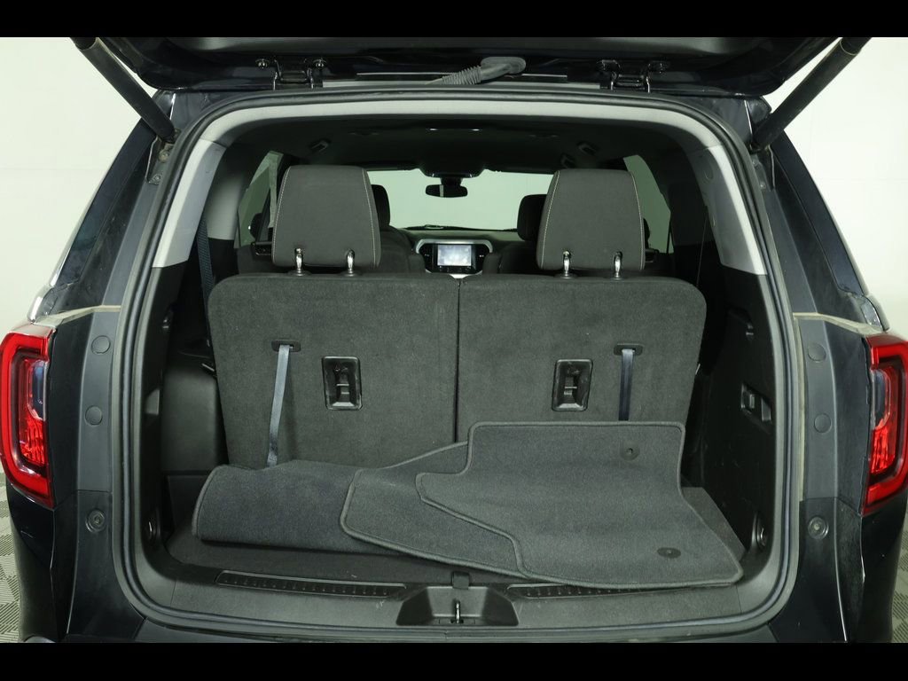 2023 GMC Acadia SLE - Photo 13
