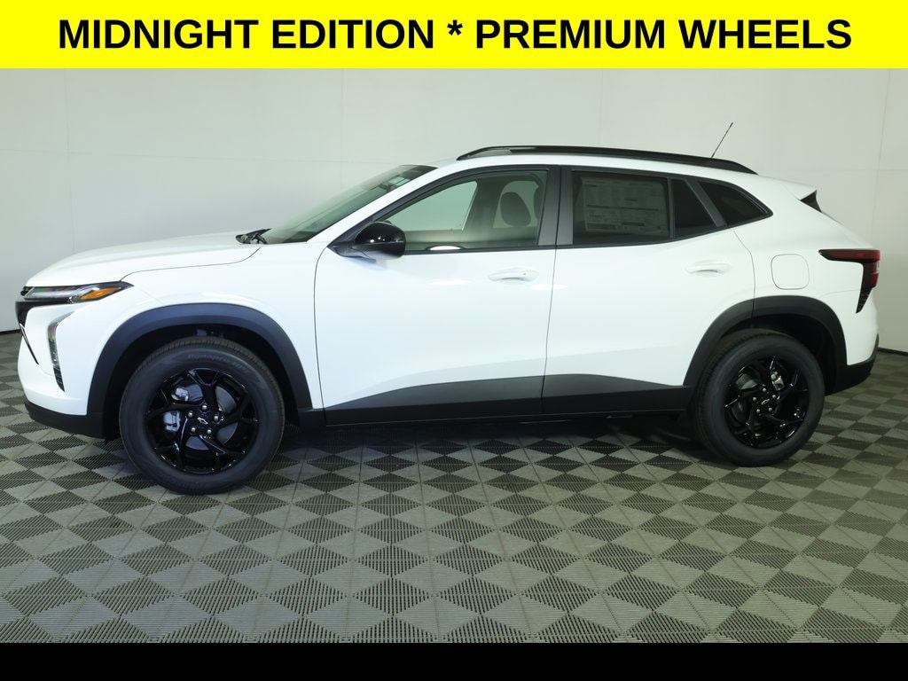 2026 Chevrolet Trax LT - Photo 6