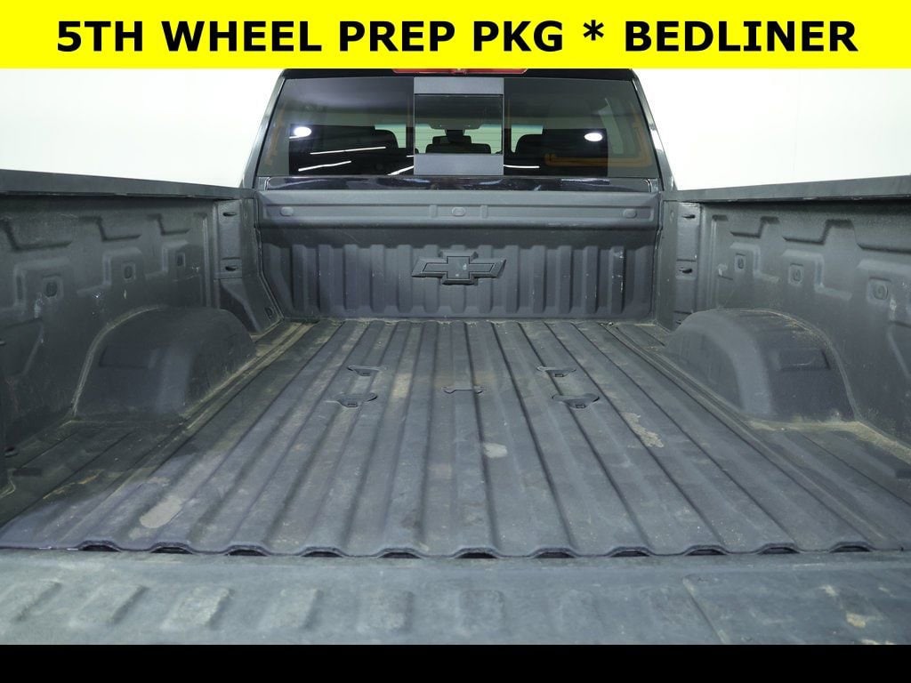 2022 Chevrolet Silverado 2500HD LTZ - Photo 13