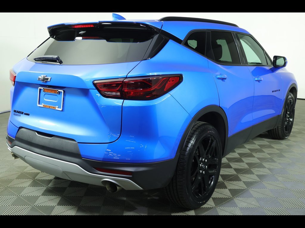 2024 Chevrolet Blazer 3LT photo 2