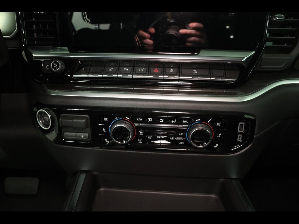 2026 Chevrolet Silverado 2500 HD LTZ - Photo 23