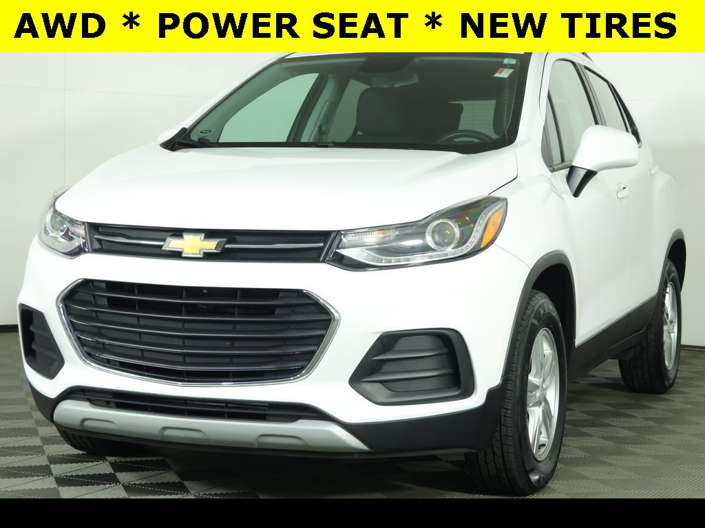 2022 Chevrolet Trax LT photo 3