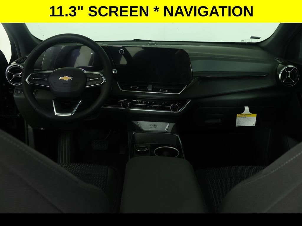 2027 Chevrolet Equinox LT - Photo 4