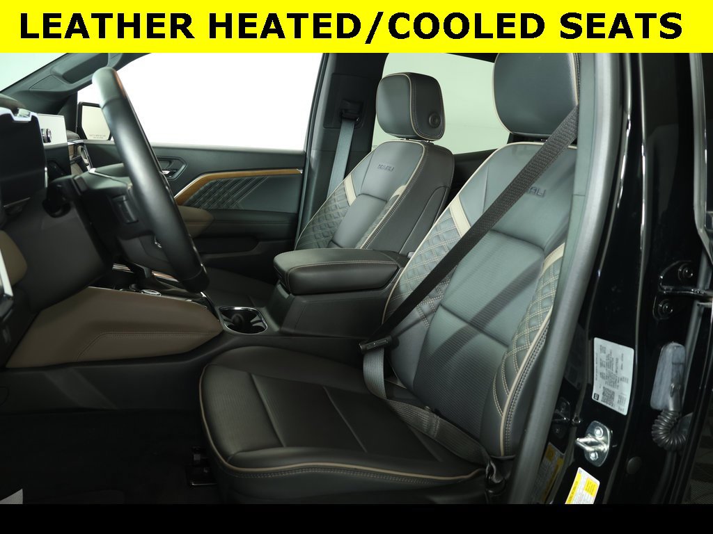 2023 Gmc Canyon Denali photo 2