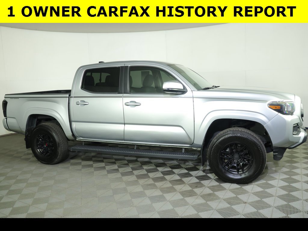 2022 Toyota Tacoma SR photo 4
