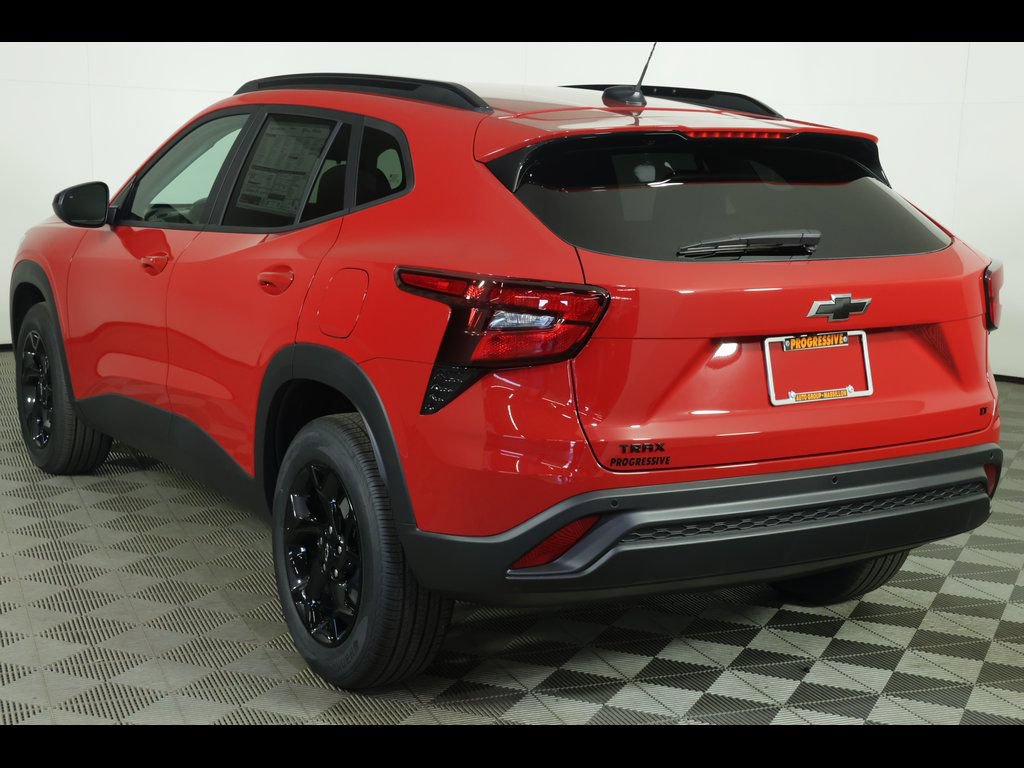 2026 Chevrolet Trax LT - Photo 12