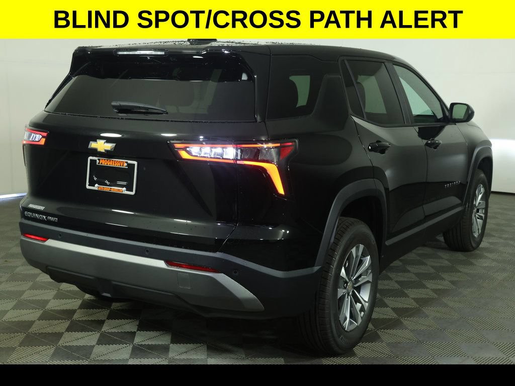 2027 Chevrolet Equinox LT - Photo 8