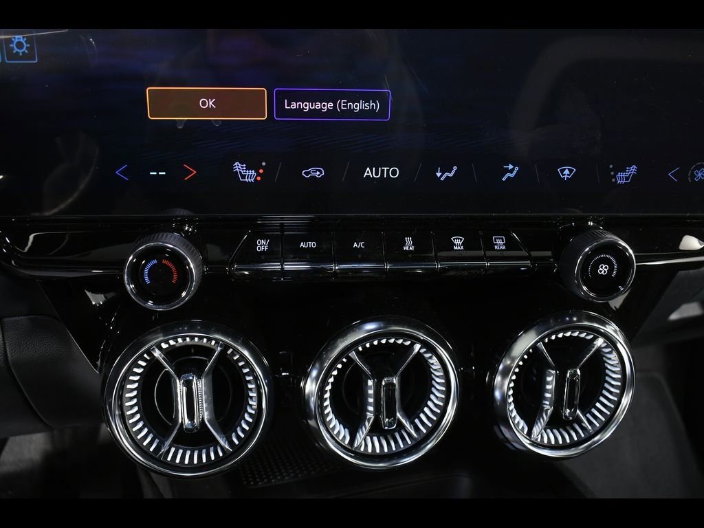 2025 Chevrolet Blazer EV LT - Photo 16