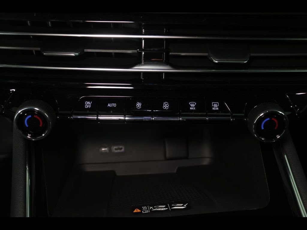 2026 Chevrolet Traverse LT - Photo 22
