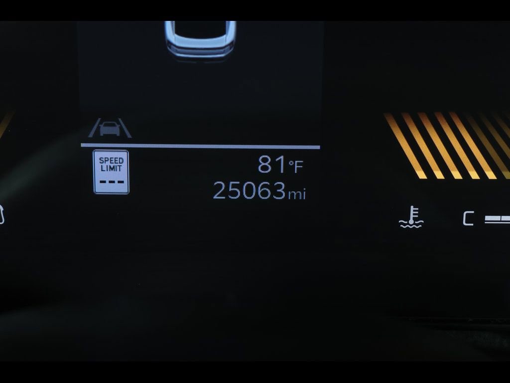 2025 Kia K4 LXS - Photo 25