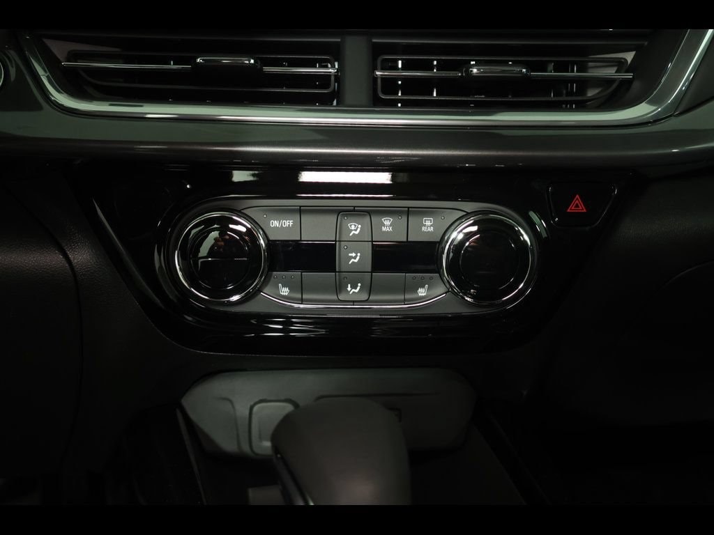 2026 Chevrolet Trax Activ - Photo 14
