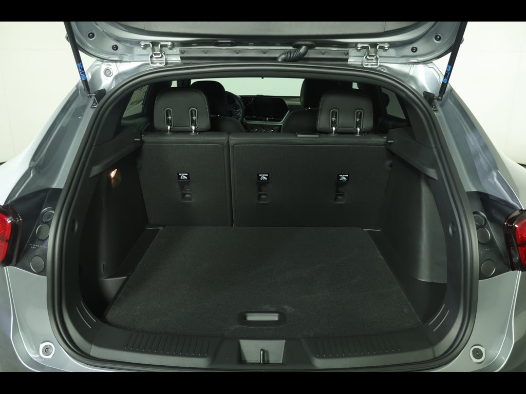 2026 Chevrolet Trax RS - Photo 10
