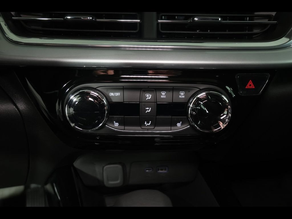 2026 Chevrolet Trax LT - Photo 11