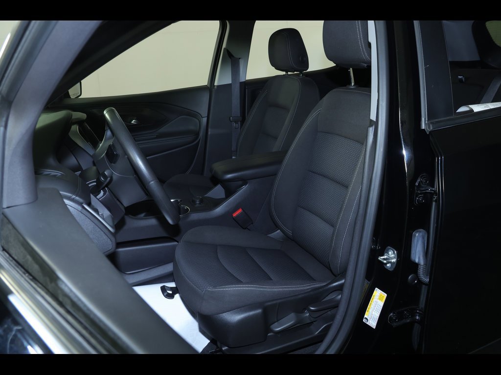 2024 Gmc Terrain SLE photo 3