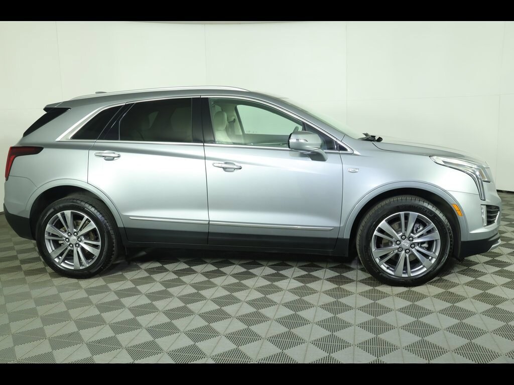 Used 2025 CADILLAC XT5 Premium Luxury SUV