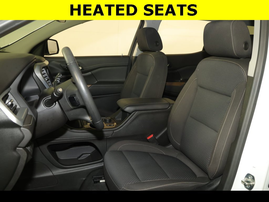 2023 Gmc Acadia SLE photo 2