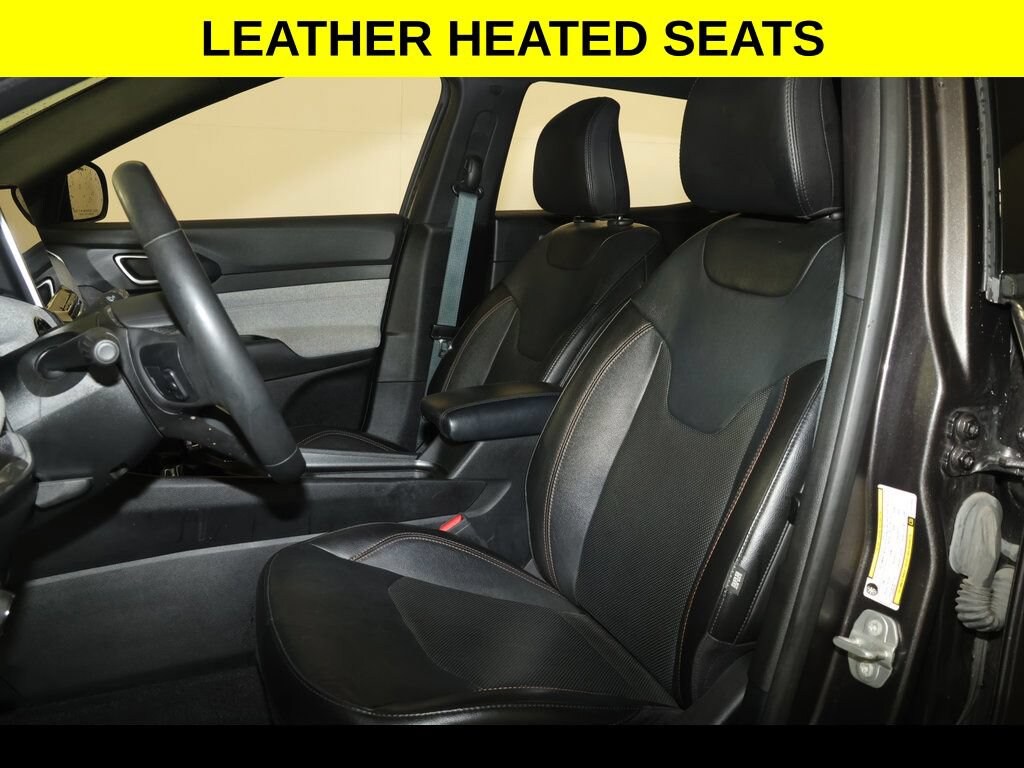 Used 2023 Jeep Compass Latitude Lux SUV