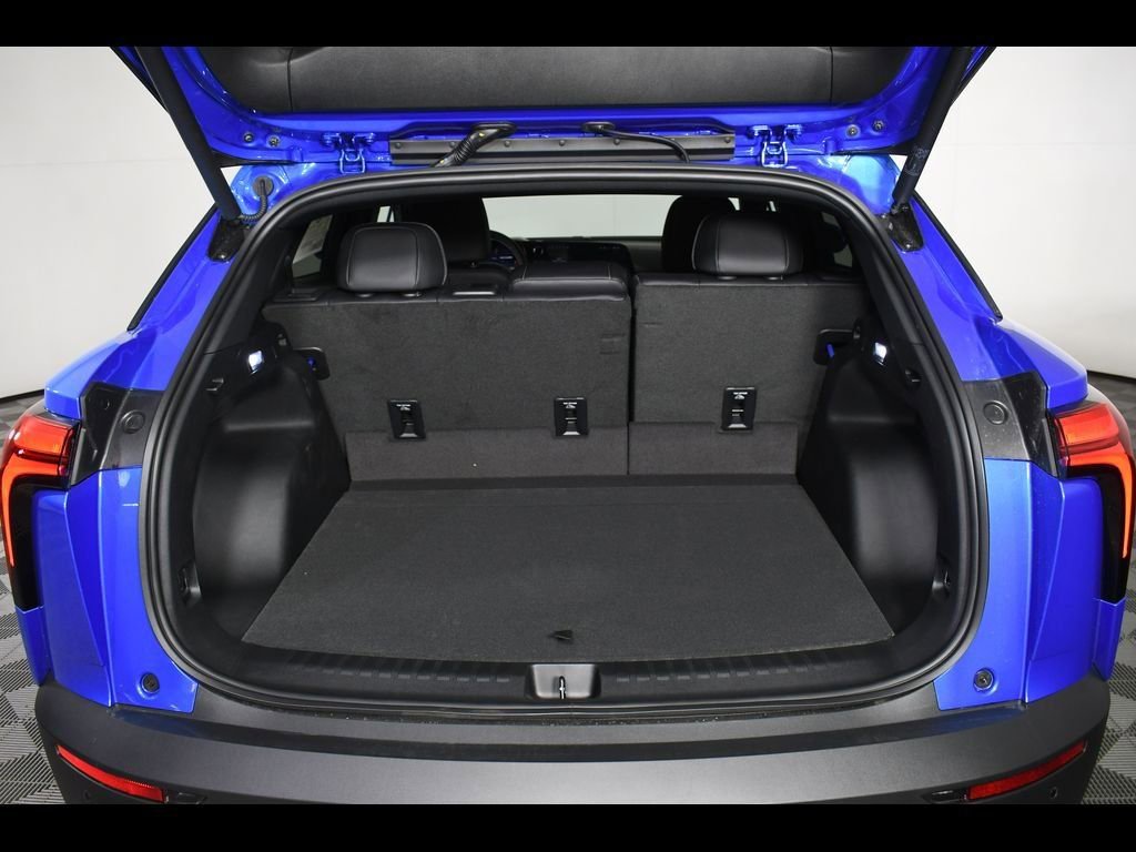 2025 Chevrolet Blazer EV LT - Photo 15