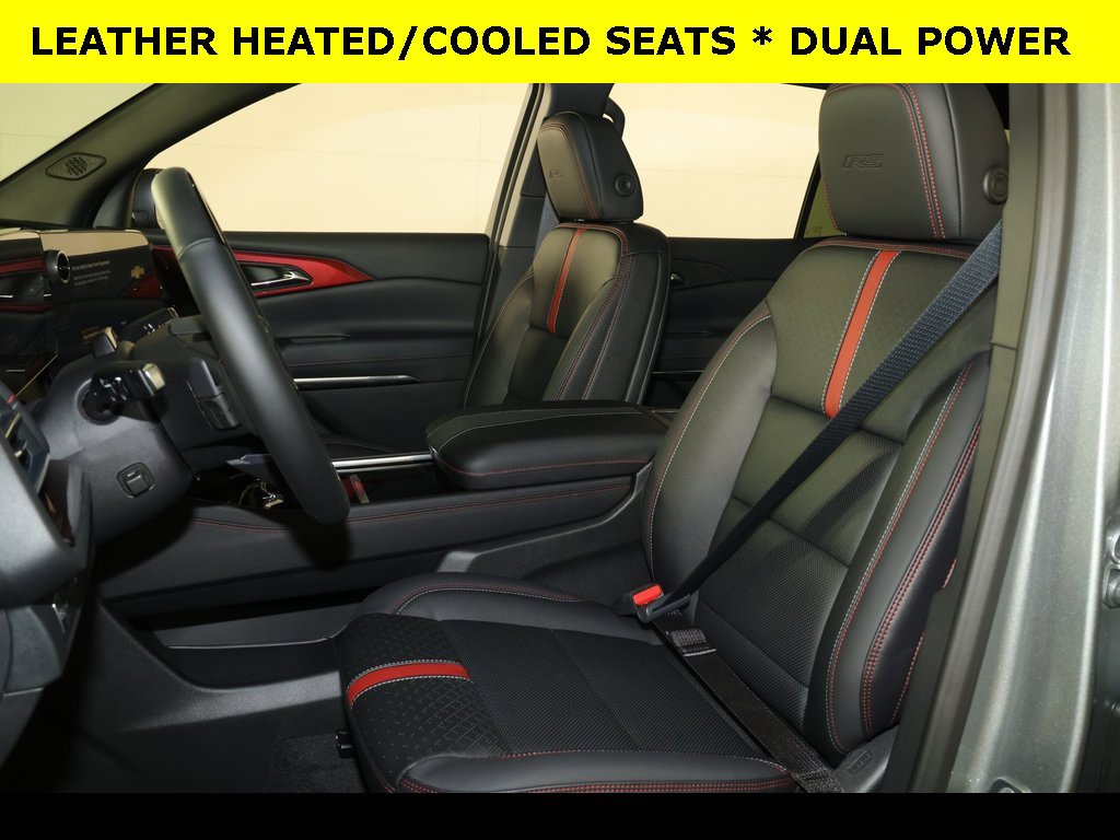 2026 Chevrolet Traverse RS photo 3