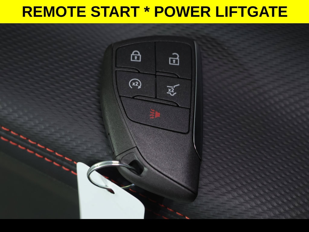 2027 Chevrolet Equinox LT - Photo 11