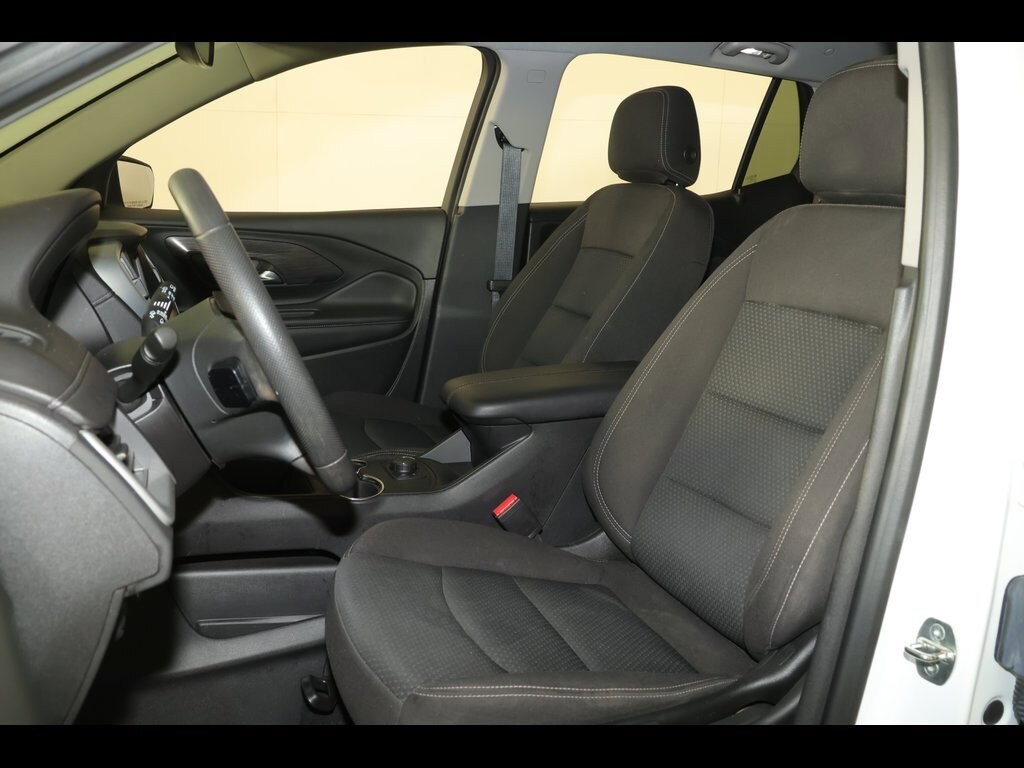 Used 2023 GMC Terrain SLE SUV