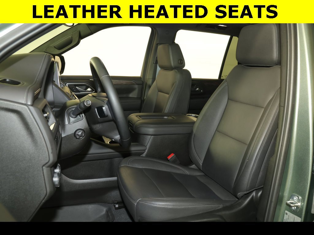 2023 Chevrolet Tahoe Z71 photo 2