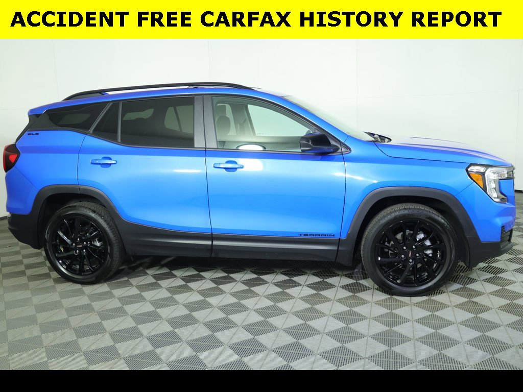 2024 Gmc Terrain SLE photo 3