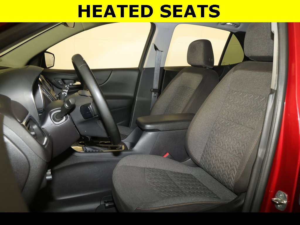 2024 Chevrolet Equinox LT photo 3