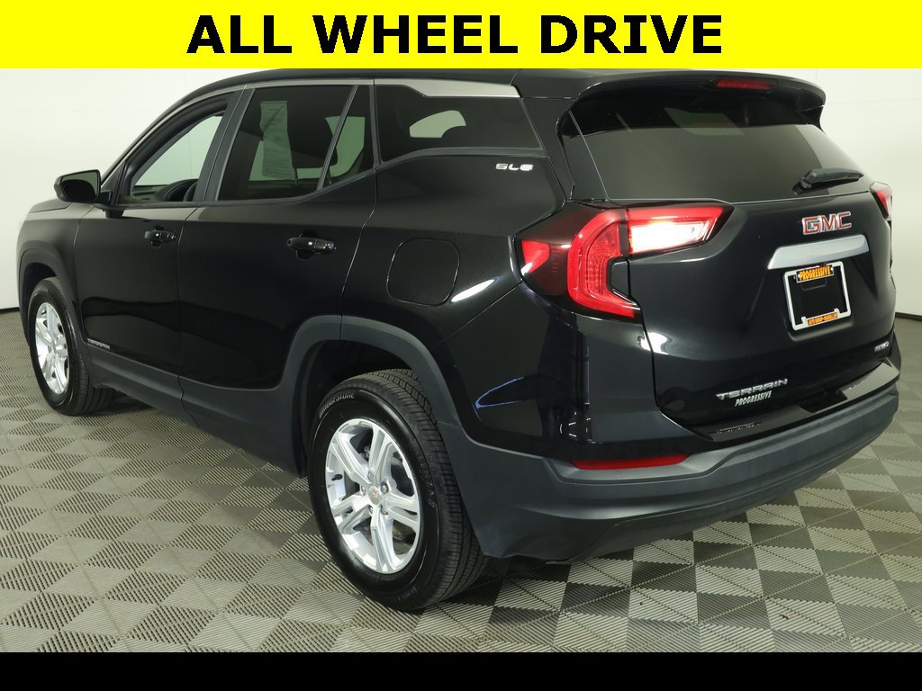 2024 Gmc Terrain SLE photo 4