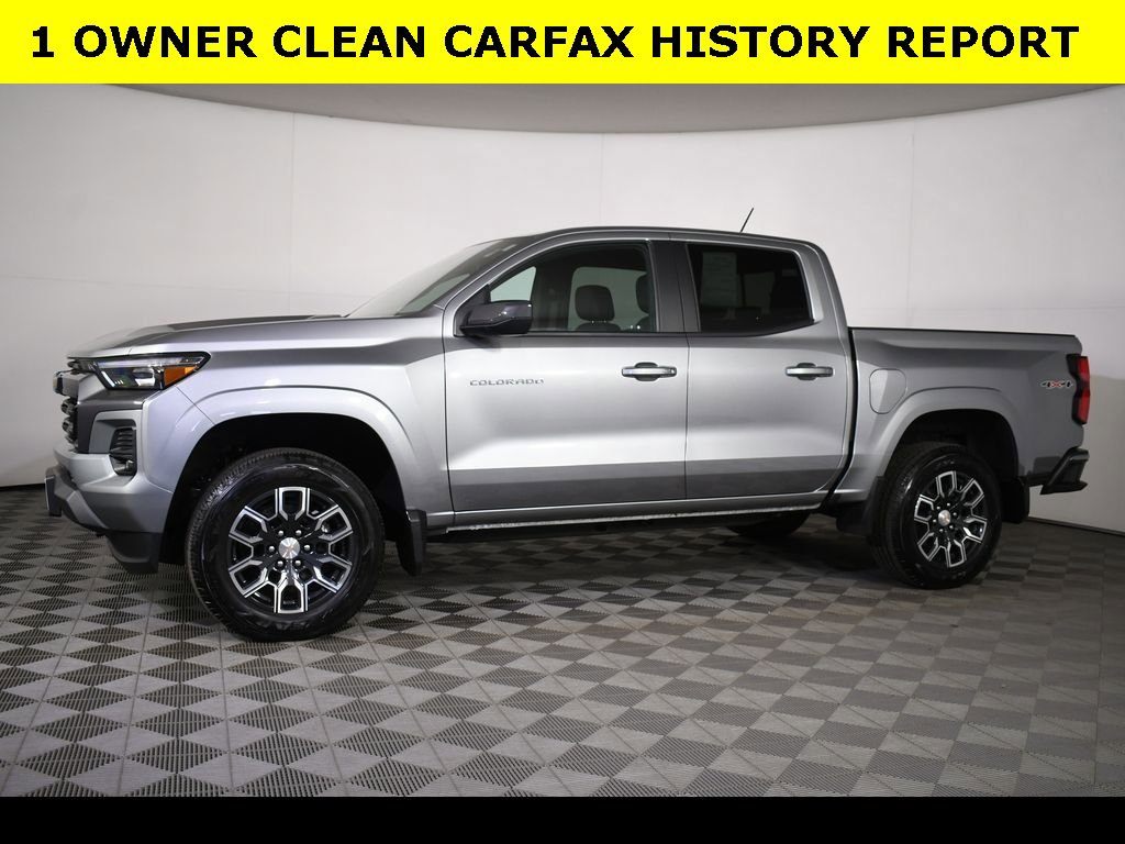 2023 Chevrolet Colorado LT photo 4