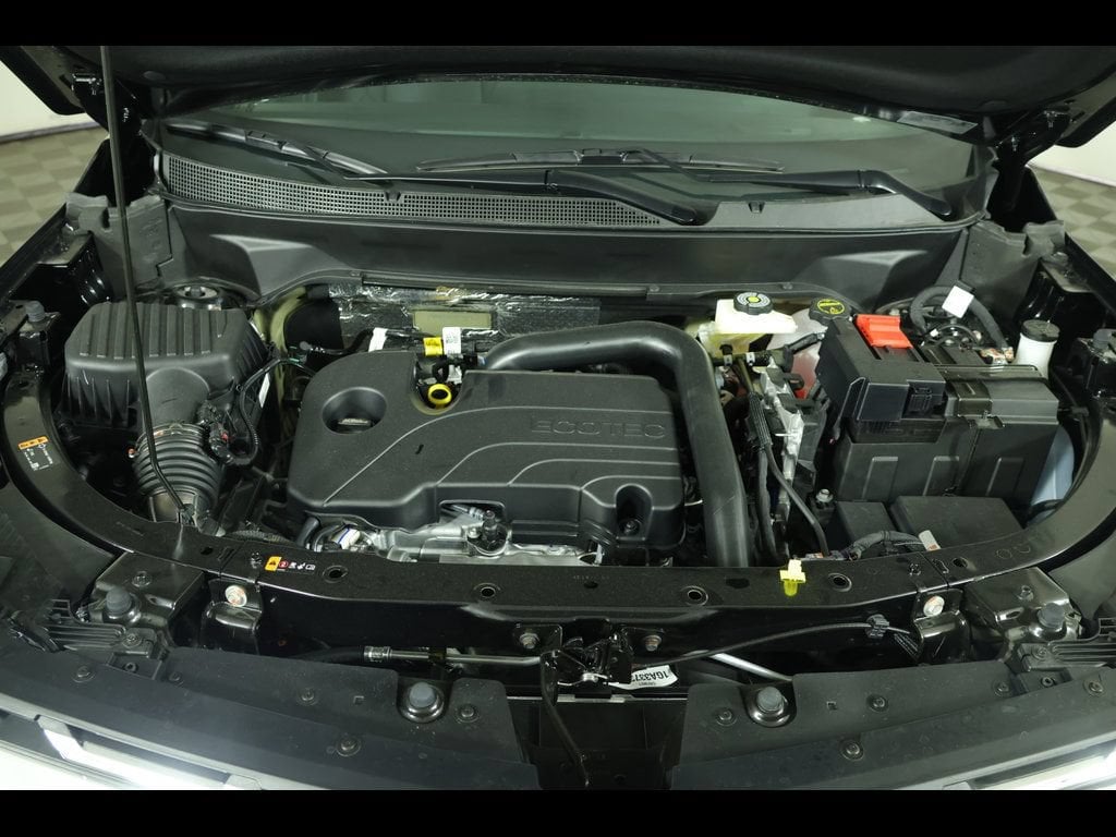 2026 Chevrolet Equinox LT - Photo 17