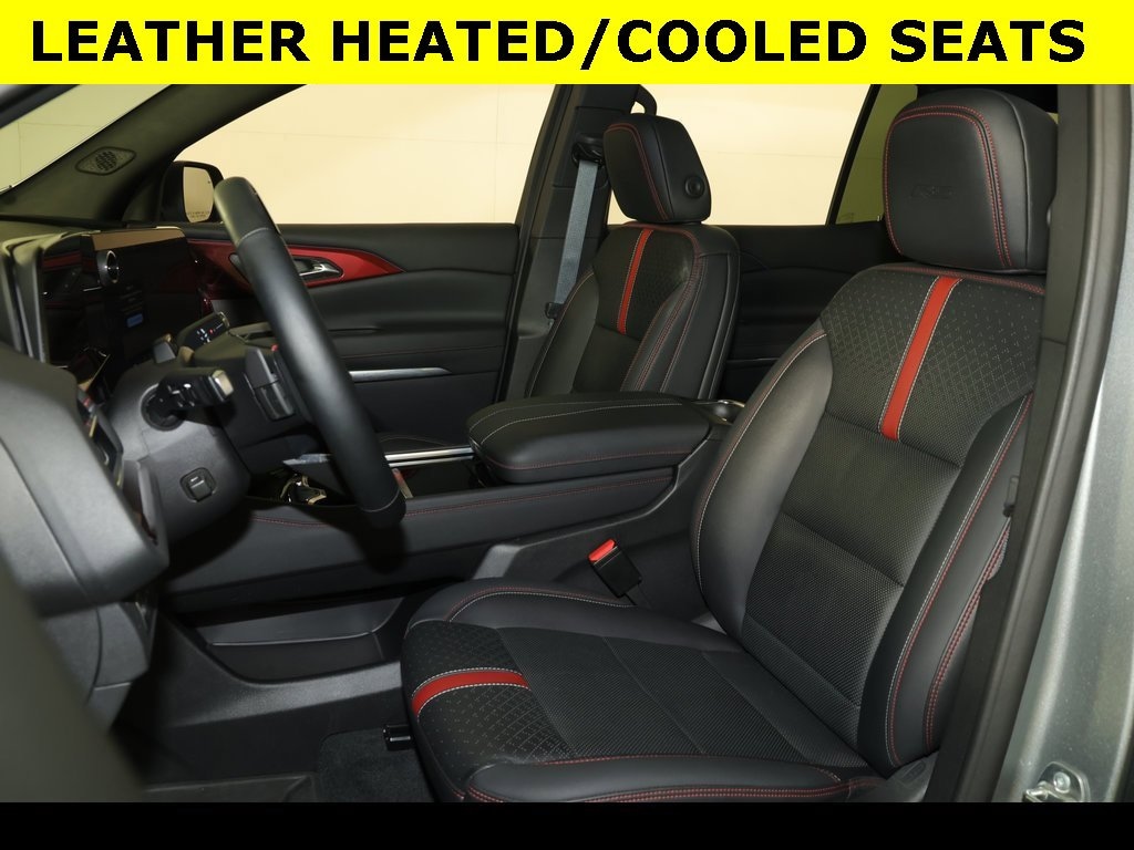 Used 2024 Chevrolet Traverse RS SUV