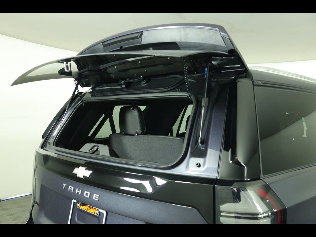 2026 Chevrolet Tahoe Premier - Photo 18