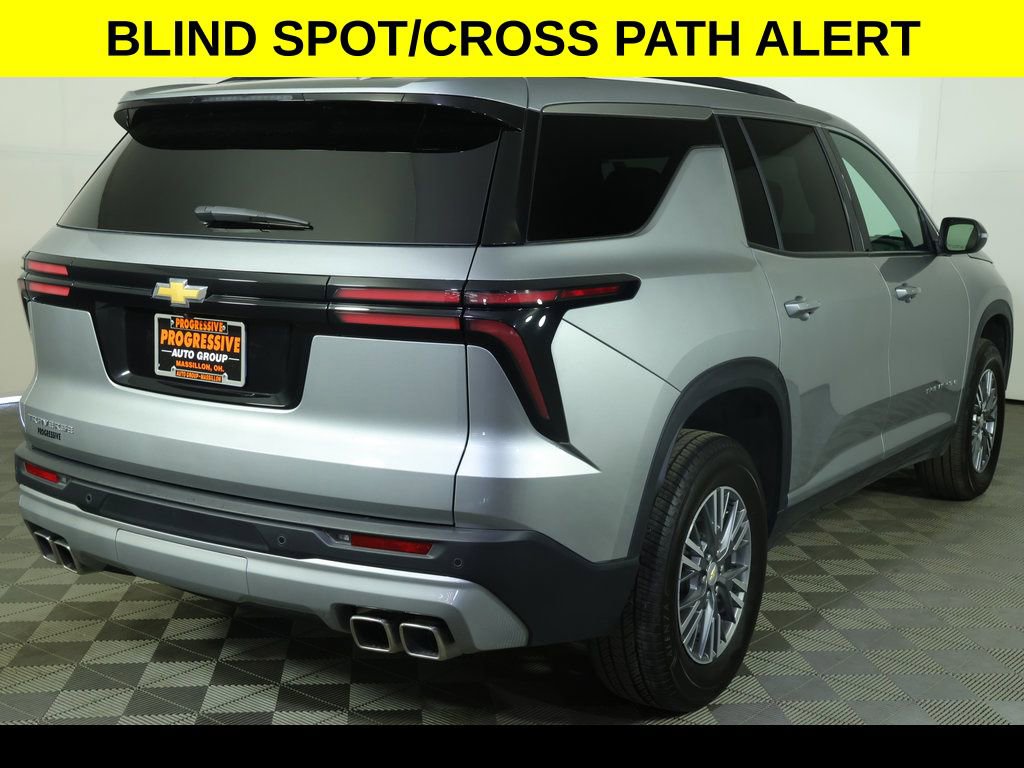 2025 Chevrolet Traverse LT - Photo 7