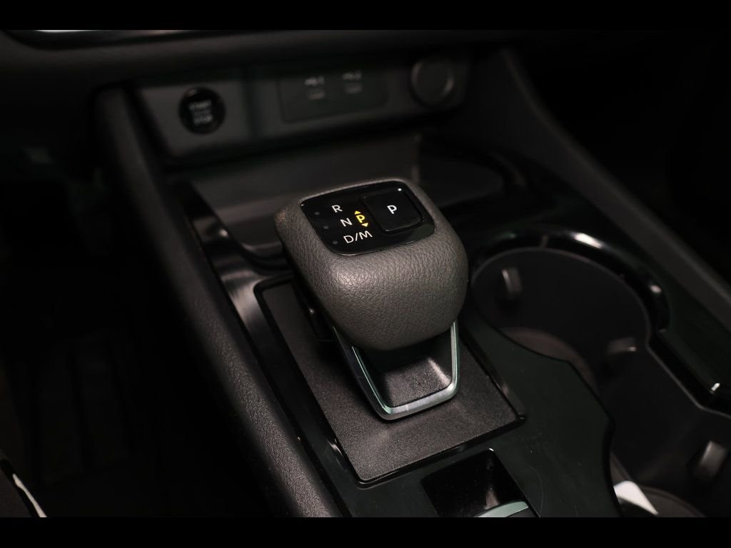 2025 Nissan Rogue SV - Photo 26