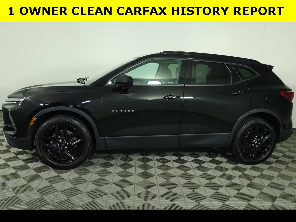2023 Chevrolet Blazer 2LT photo 3