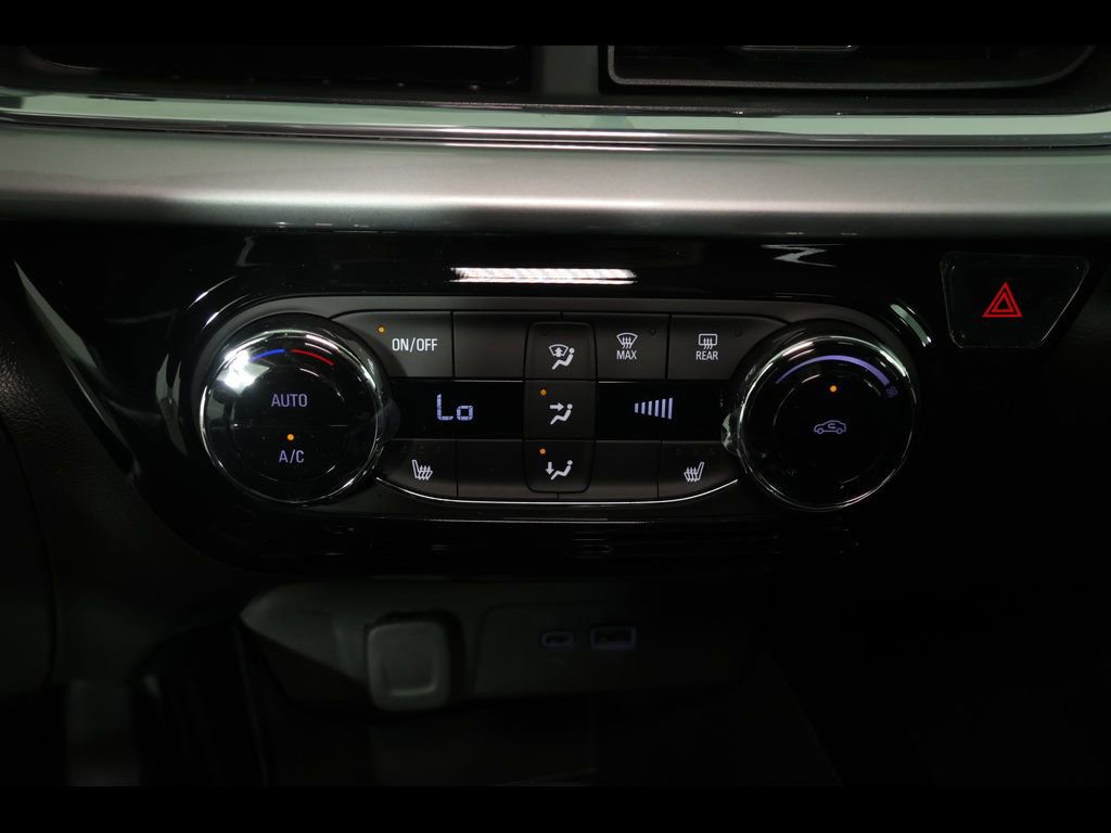 2026 Chevrolet Trax LT - Photo 12