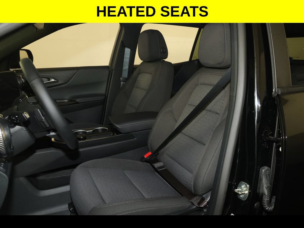2027 Chevrolet Equinox LT - Photo 2