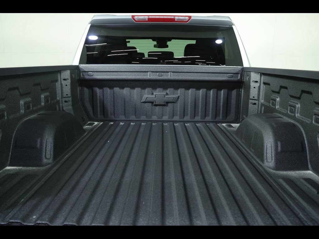 2026 Chevrolet Silverado 1500 LT - Photo 10