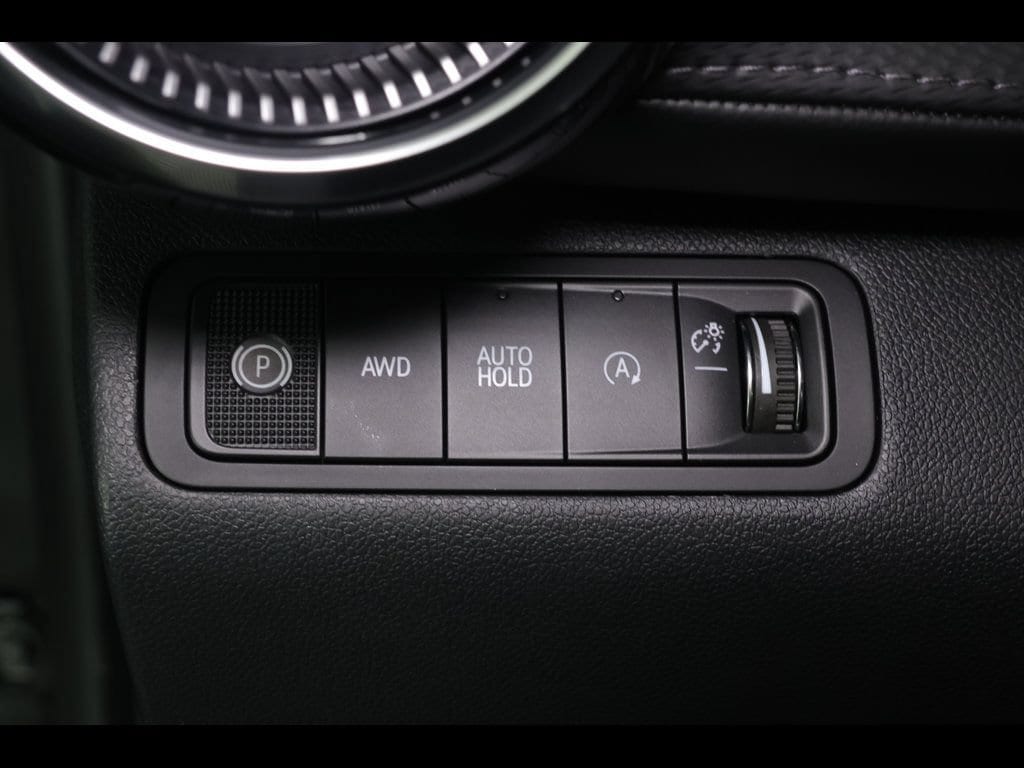 2027 Chevrolet Equinox LT - Photo 14