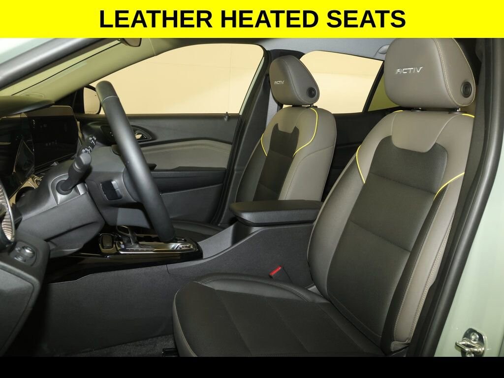 Used 2025 Chevrolet Trax Activ SUV