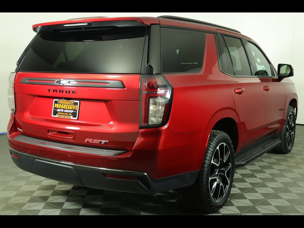2021 Chevrolet Tahoe RST photo 2